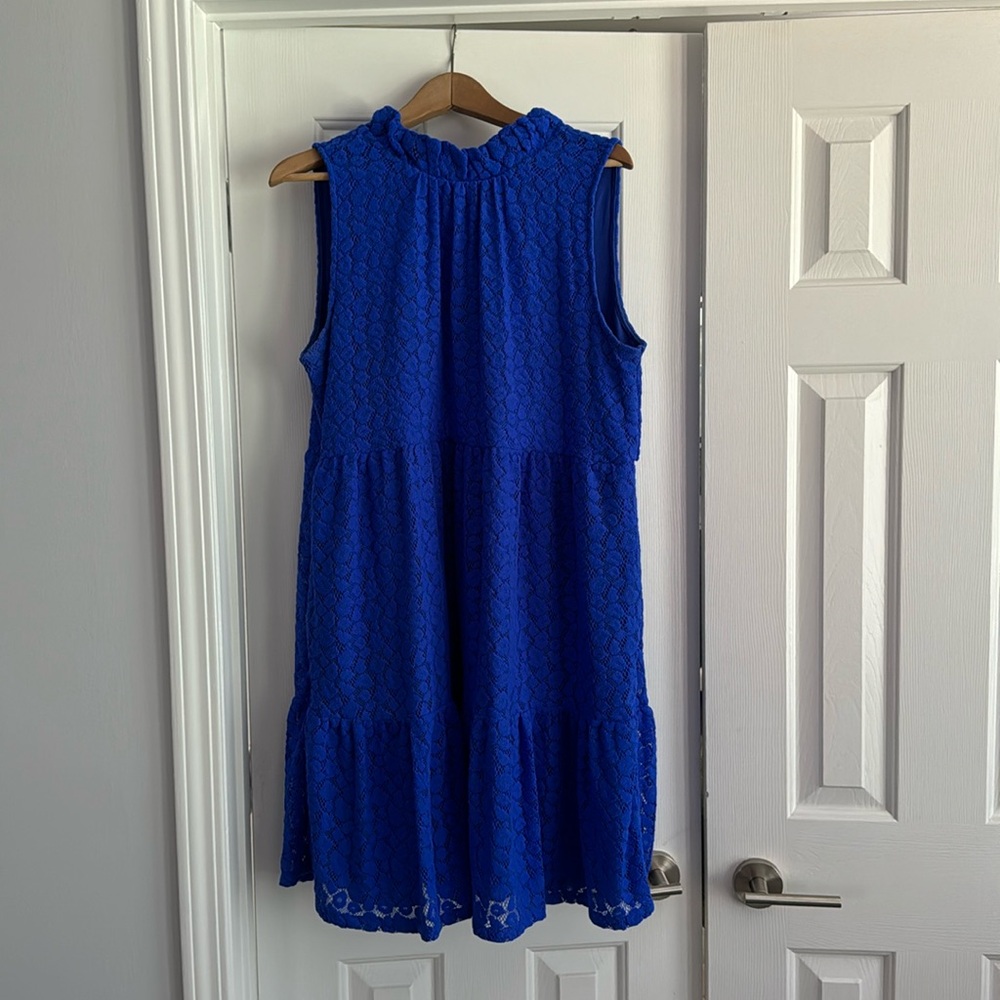 Navy gently worn Lily Pulitzer dress